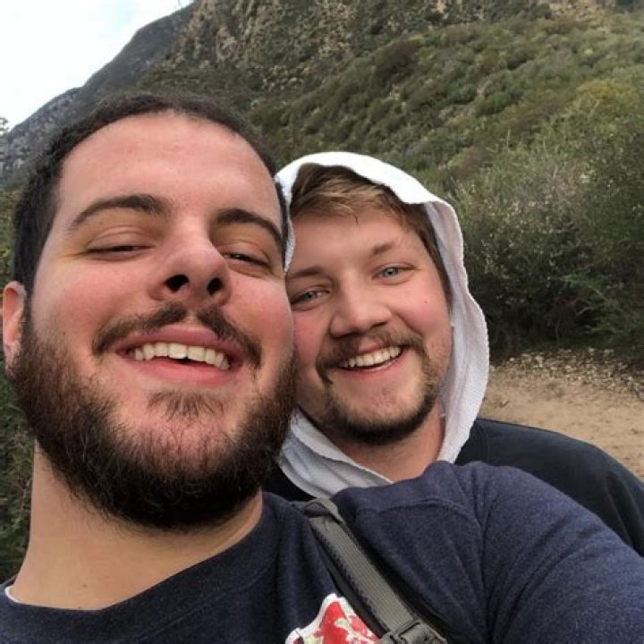 Chrish Guerra (mistachrish) Bio, Age, Wiki, Net worth, Height, Boyfriend