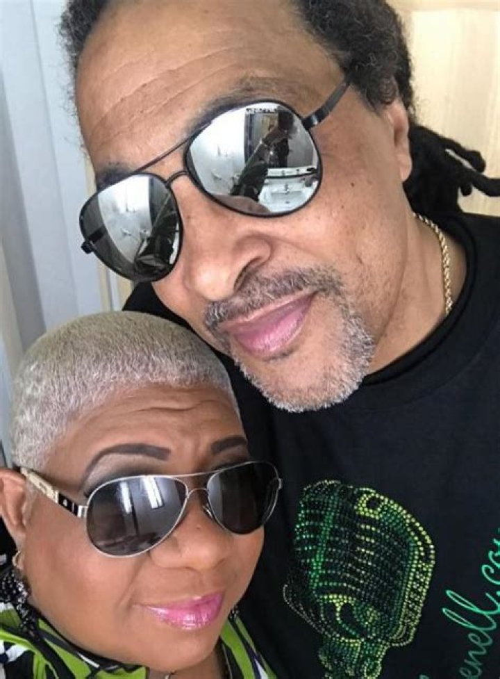 Hacks: Is Luenell Campbell Husband Still Alive? Health And Illness Update – Children Net Worth