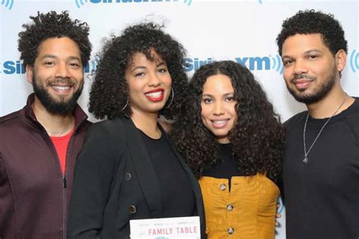 How old is Jussie Smollett’s elderly mother? How many Smollett siblings are there?