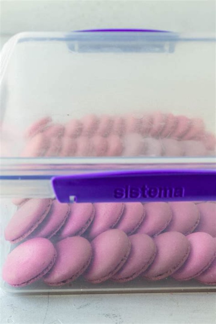 How to store macarons in fridge