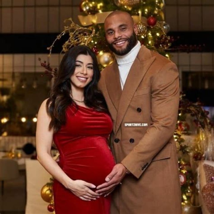 Is Sarah Jane Mee Pregnant Again? Husband & Baby Name