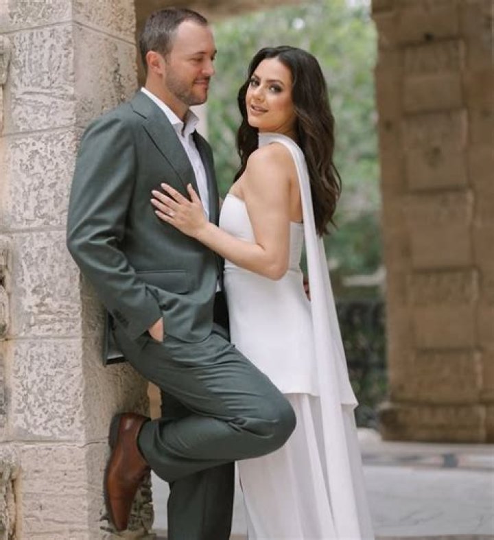 Jaclyn DeAugustino Bio, Age, Height, Married, Salary, Net Worth, WESH 2