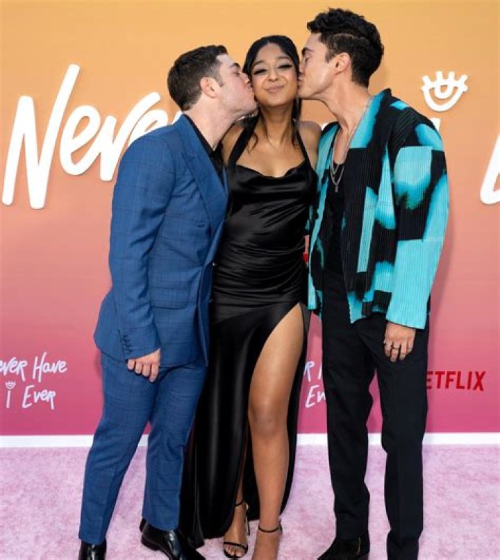 Jaren Lewison Girlfriend Revealed: Who Is Never I Have Ever- Netflix Actor Dating?
