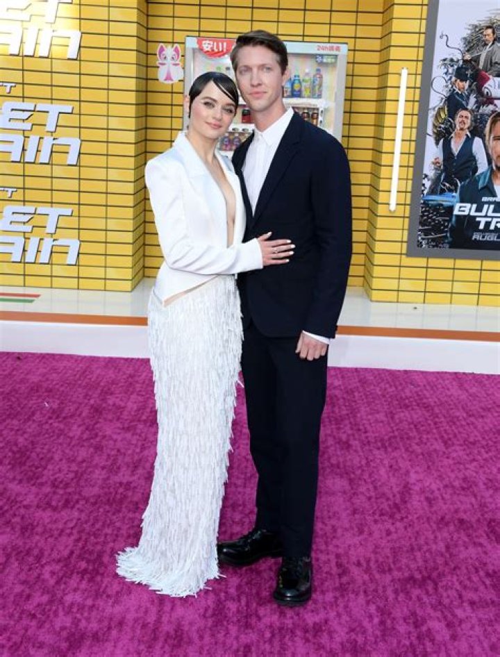 Joey King Boyfriend & Husband To Be Steven Piet Is 31 Years of Age, Everything We Have On The Newly Engaged Couple