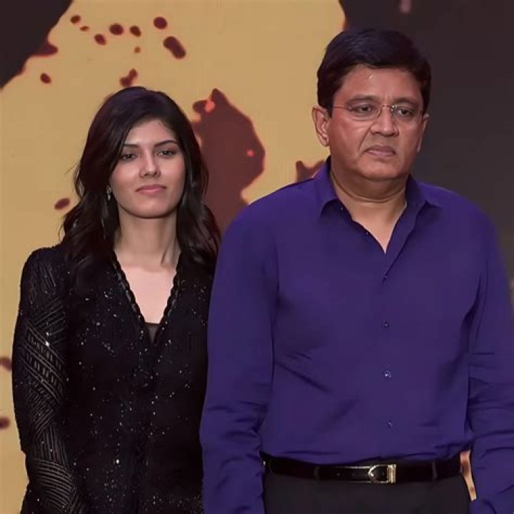 Lisa Scheller Husband, Age, Wiki, Biography, Political Party, Net Worth, Education