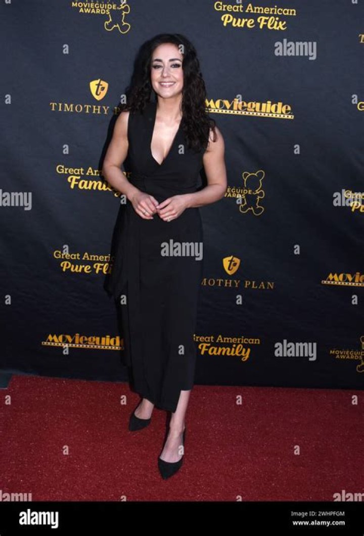 Micah Lynn Hanson Age, Wiki, Biography, Height, Husband, Instagram