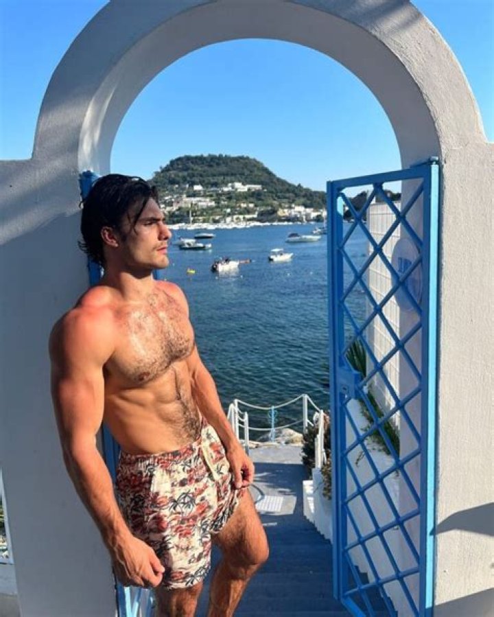 Seanic Height, Weight, Net Worth, Age, Birthday, Wikipedia, Who, Instagram, Biography