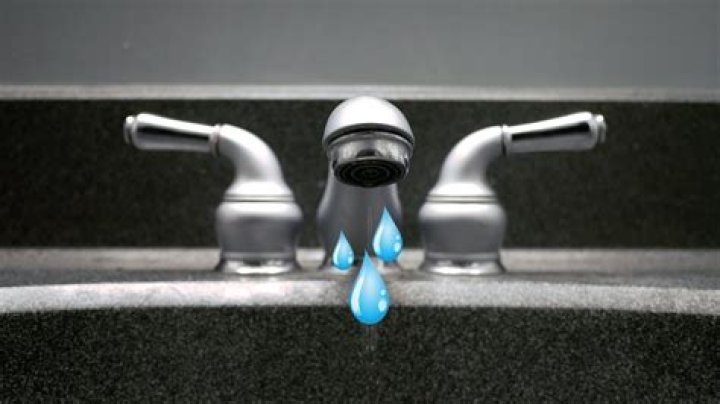 What causes a moen faucet to drip