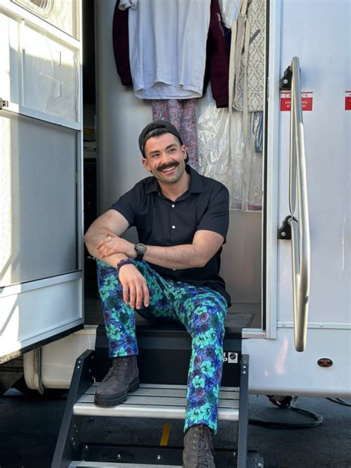 Who Is Chef Joe Sasto Wife Bellas Bennett? Meet The Couple On Instagram