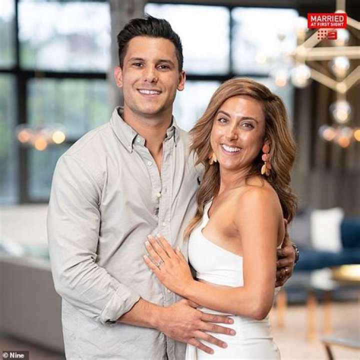 Who is Johnny Balbuziente MAFS? Wife Kerry Knight And Wiki Details