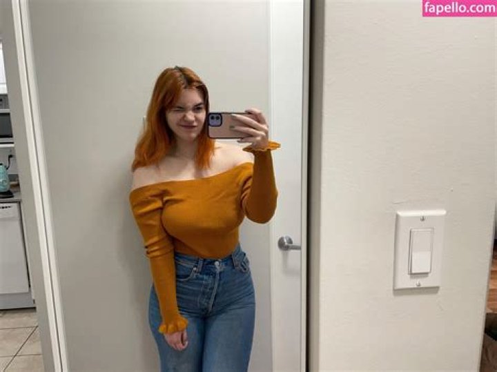 YouTuber Sarah Z – Why Was Her Twitter Deleted?